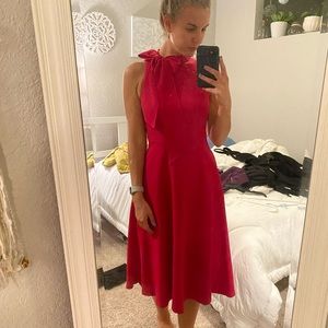 Beautiful Vince Camuto Dress! ✨💃🏼